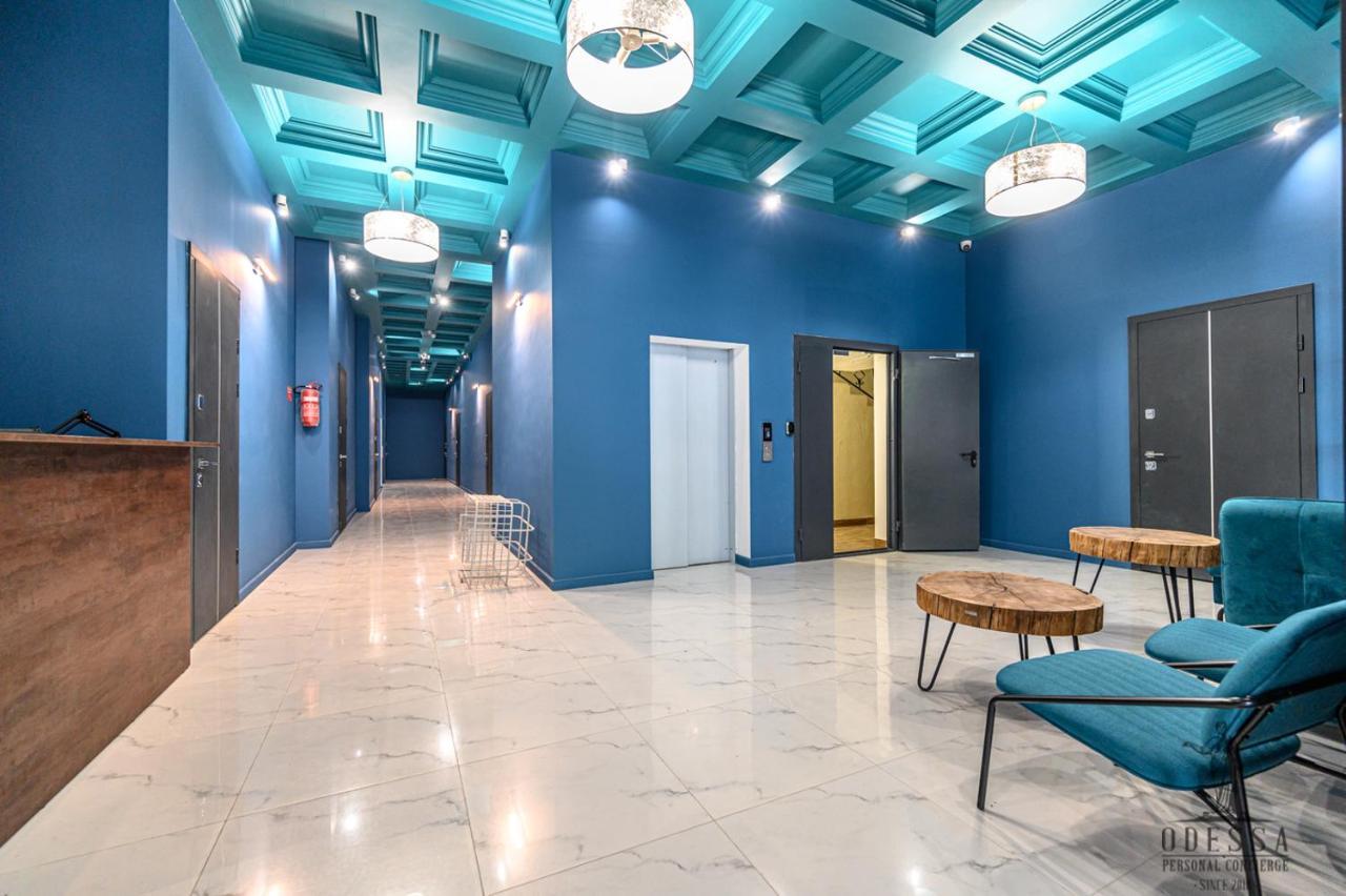 City Center New House Одесса Экстерьер фото